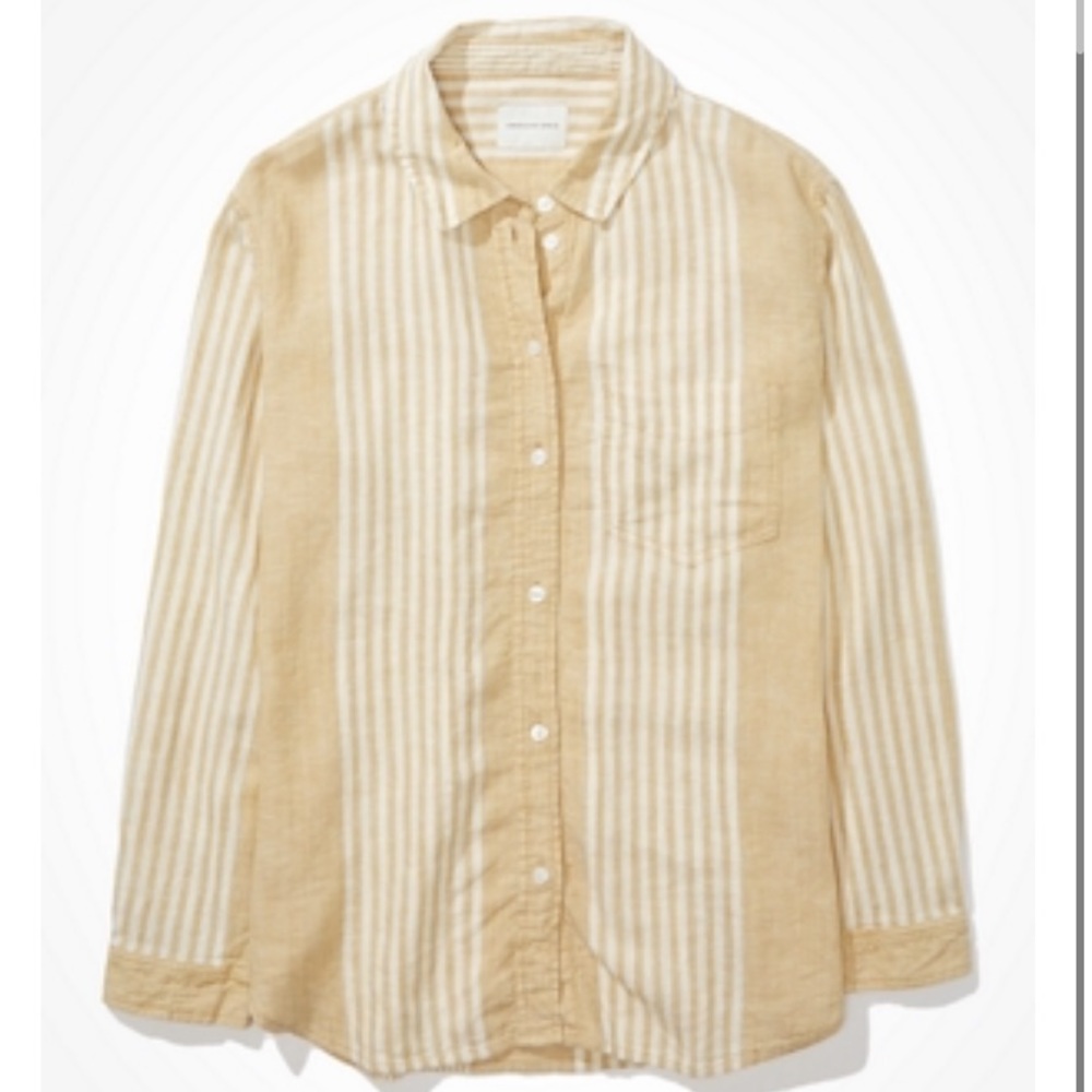 NWT AMERICAN EAGLE BUTTON UP